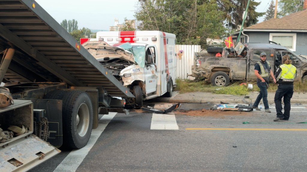 Train Rams Ambulance in Ahaus: Paramedics Escape, 88-Year-Old Patient Dead