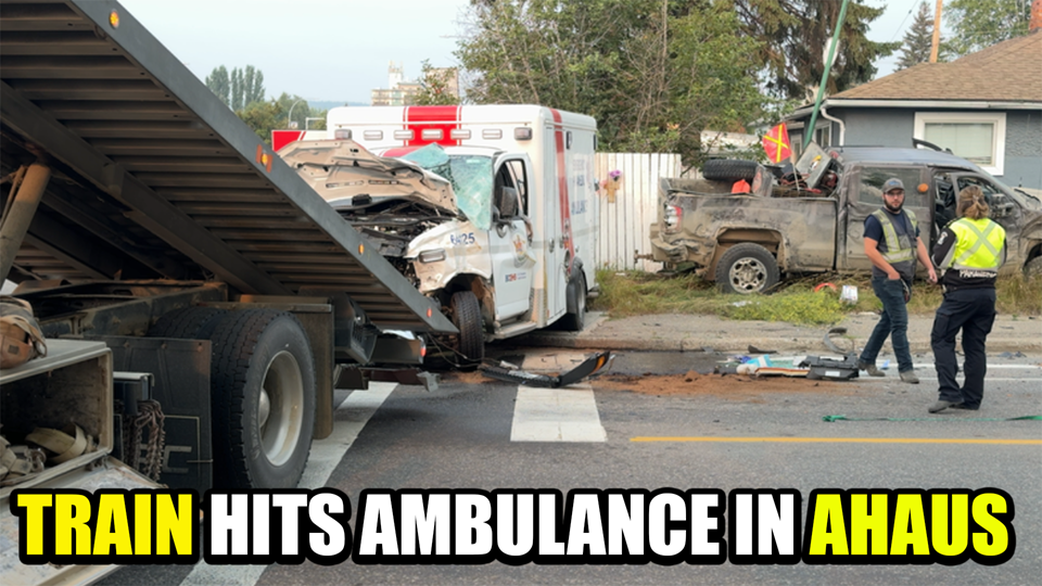 Train Rams Ambulance in Ahaus: Paramedics Escape, 88-Year-Old Patient Dead