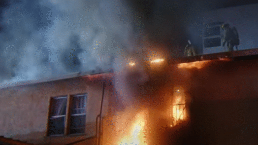 6 Rescued After Fire Engulfs South Los Angeles Apartment | Fire Los Angeles